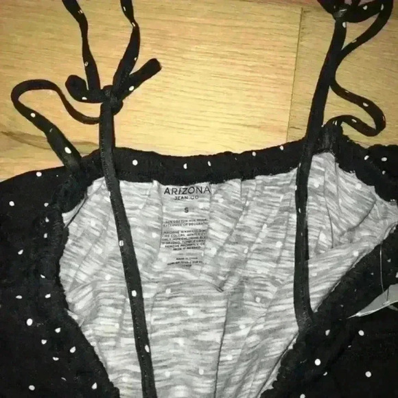 BRAND NEW Arizona Jean Co Polka dot spaghetti strap top - Picture 5 of 8